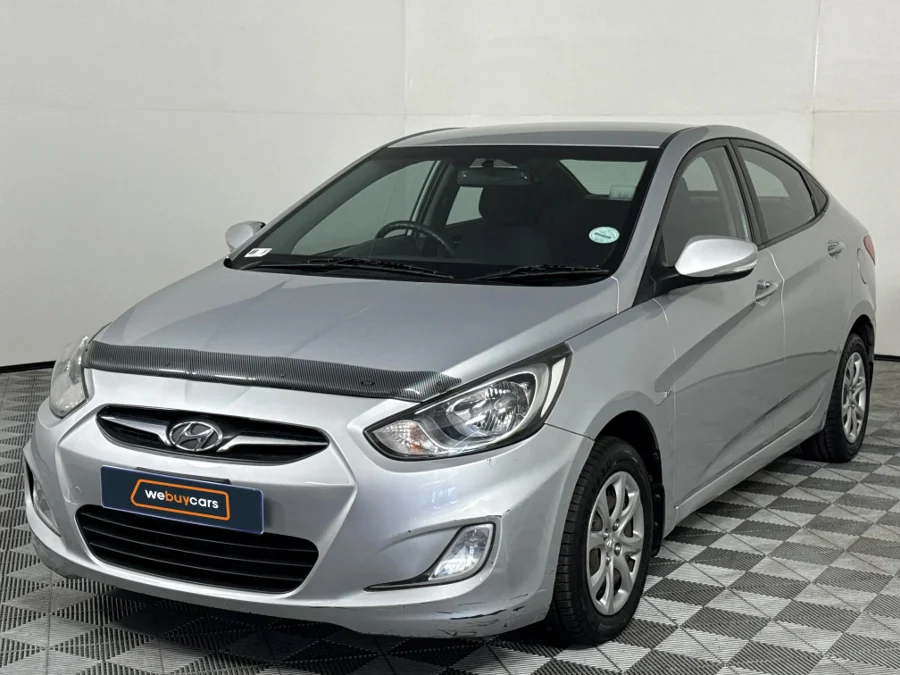 Used 2013 Hyundai Accent sedan 1.6 Fluid auto - WeBuyCars The Dome Used 2013 Hyundai Accent sedan 1.6 Fluid auto - WeBuyCars The Dome