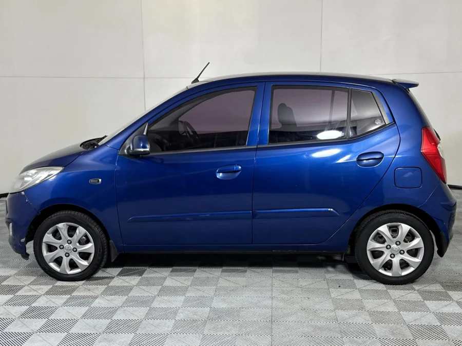 Used 2012 Hyundai i10 1.25 Fluid auto - WeBuyCars Midstream Used 2012 Hyundai i10 1.25 Fluid auto - WeBuyCars Midstream