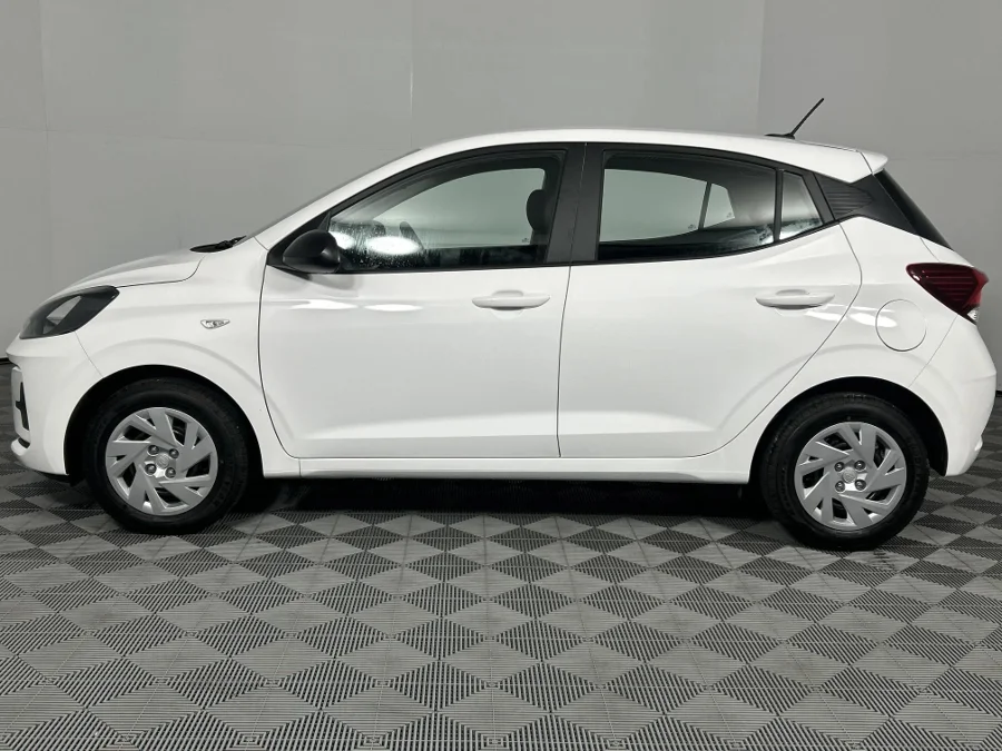Used 2026 Hyundai Grand i10 1.0 Premium hatch - WeBuyCars Lansdowne Used 2026 Hyundai Grand i10 1.0 Premium hatch - WeBuyCars Lansdowne