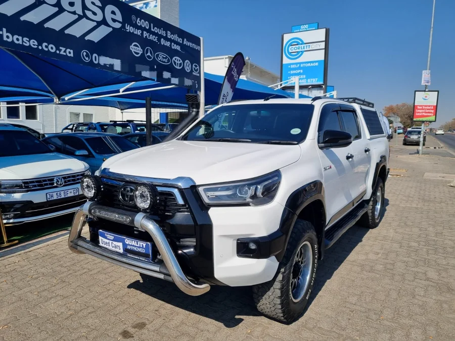 Used 2023 Toyota Hilux 2.4GD-6 double cab SRX auto - Carbase Auto Used 2023 Toyota Hilux 2.4GD-6 double cab SRX auto - Carbase Auto