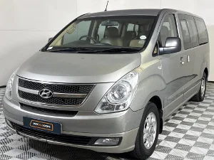 Used 2012 Hyundai H-1 2.4 bus Executive