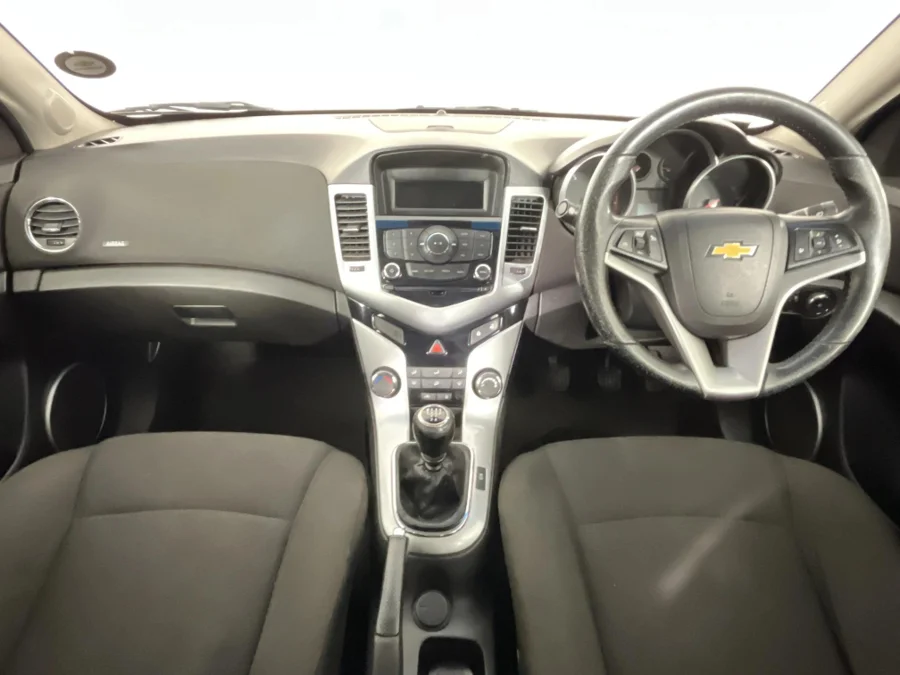 Used 2014 Chevrolet Cruze sedan 1.6 LS - WeBuyCars The Dome Used 2014 Chevrolet Cruze sedan 1.6 LS - WeBuyCars The Dome