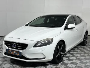 Used 2015 Volvo V40 D2 Excel Used 2015 Volvo V40 D2 Excel