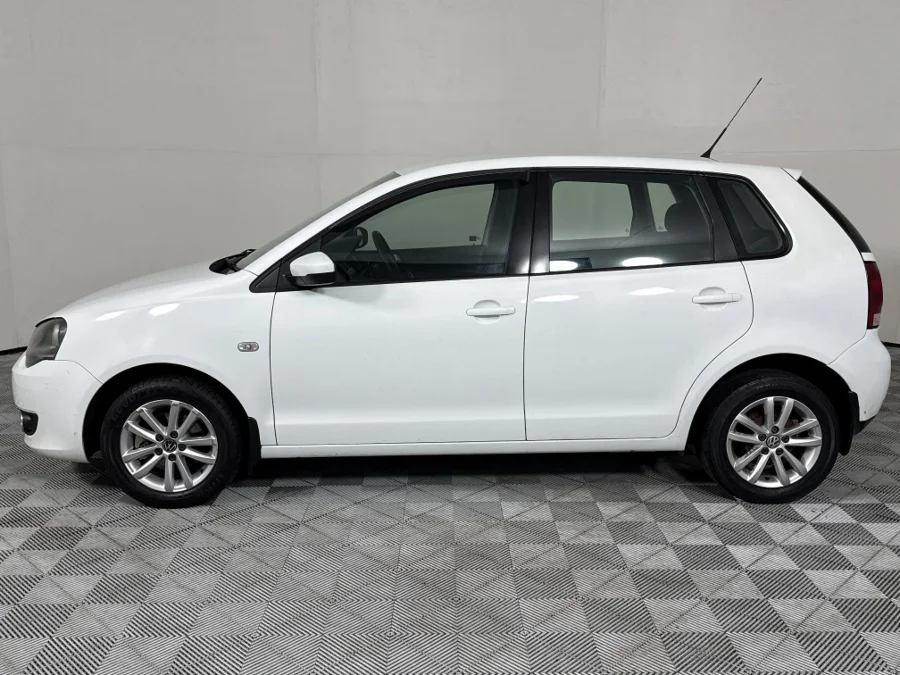 Used 2016 Volkswagen Polo Vivo hatch 1.6 Comfortline - WeBuyCars The Dome