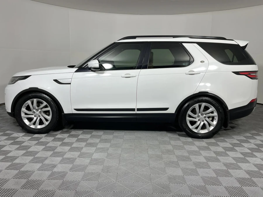 Used 2018 Land Rover Discovery HSE Luxury Td6 - WeBuyCars Montana