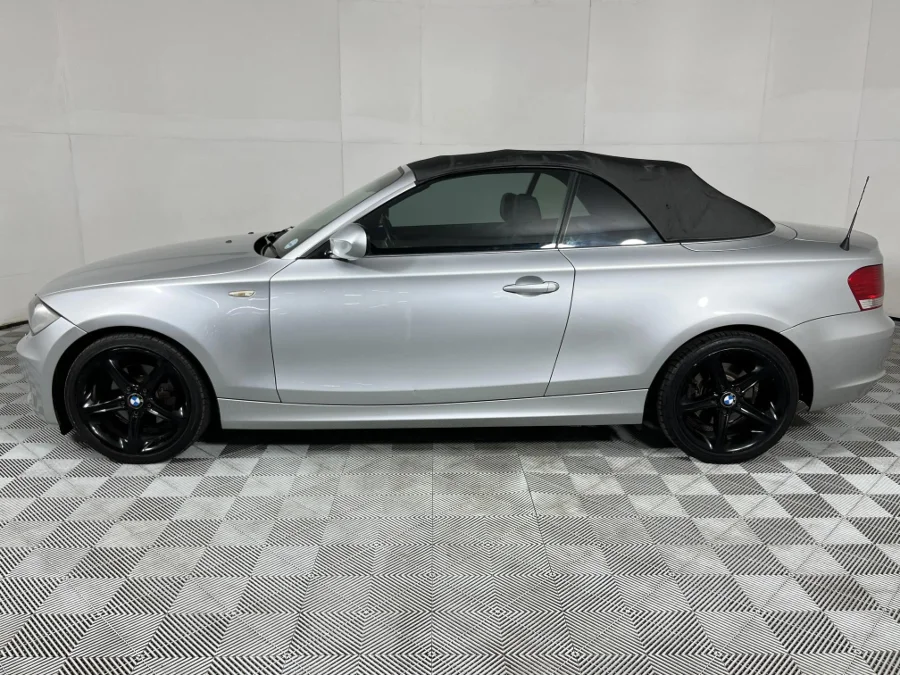 Used 2010 BMW 1 Series 125i convertible auto - WeBuyCars The Dome Used 2010 BMW 1 Series 125i convertible auto - WeBuyCars The Dome