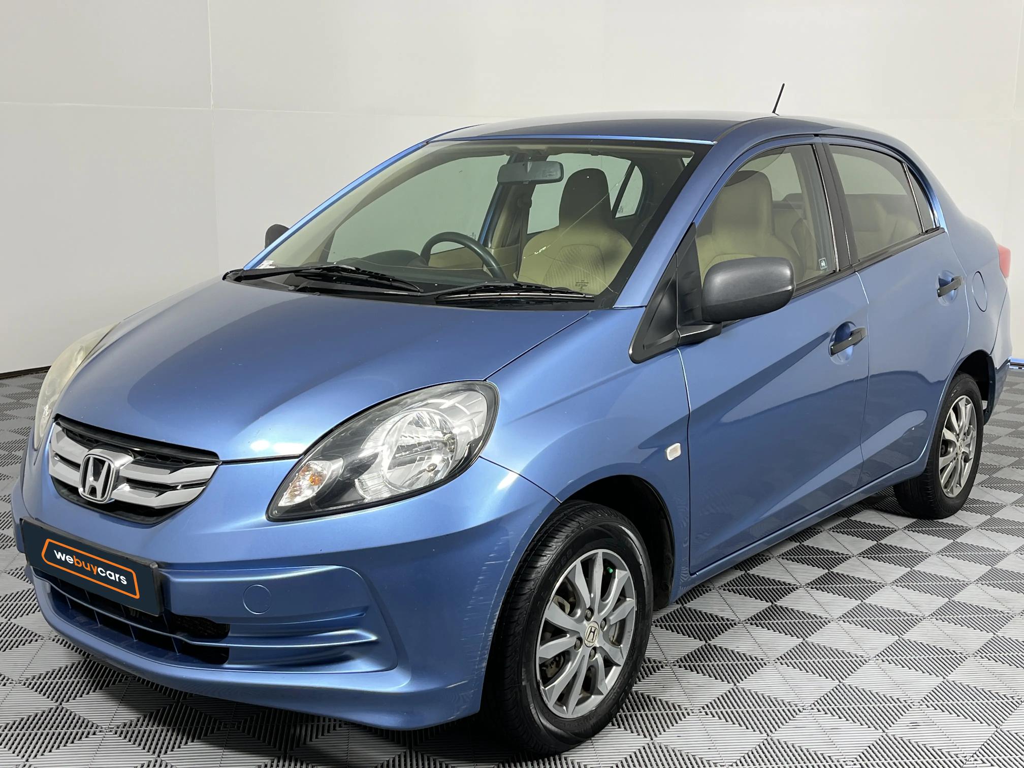 Used 2013 Honda Brio Amaze sedan 1.2 Trend