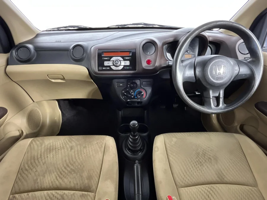 Used 2013 Honda Brio Amaze sedan 1.2 Trend - WeBuyCars Montana Used 2013 Honda Brio Amaze sedan 1.2 Trend - WeBuyCars Montana