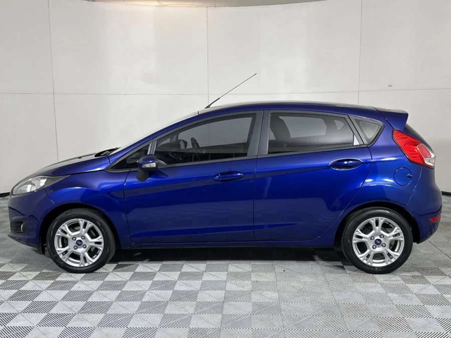 Used 2014 Ford Fiesta 5-door 1.6TDCi Trend - WeBuyCars Midstream Used 2014 Ford Fiesta 5-door 1.6TDCi Trend - WeBuyCars Midstream