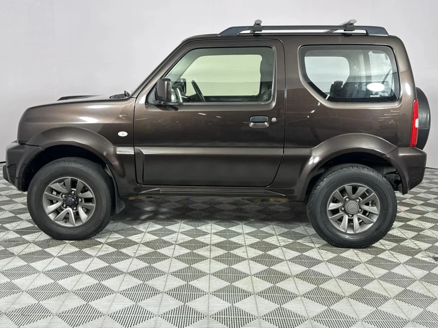 Used 2015 Suzuki Jimny 1.3 - WeBuyCars Richmond Used 2015 Suzuki Jimny 1.3 - WeBuyCars Richmond