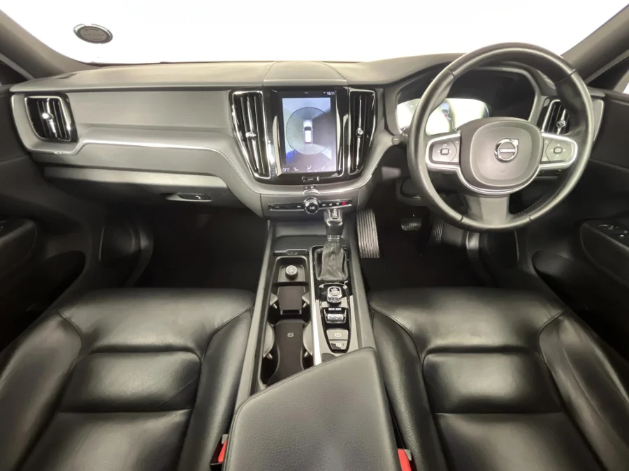 Used 2018 Volvo XC60 D4 AWD Momentum - WeBuyCars Vereeniging