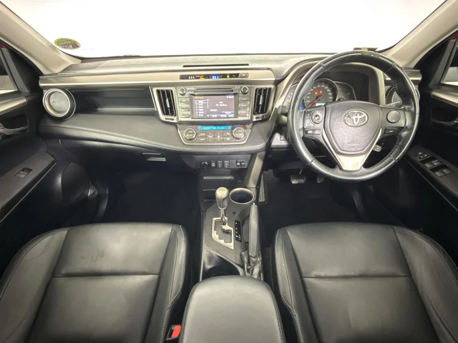 Used 2015 Toyota RAV4 2.2D-4D AWD VX - WeBuyCars The Dome Used 2015 Toyota RAV4 2.2D-4D AWD VX - WeBuyCars The Dome