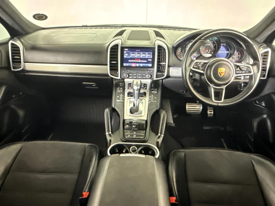Used 2016 Porsche Cayenne GTS - WeBuyCars Midstream