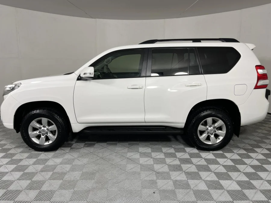 Used 2015 Toyota Land Cruiser Prado 3.0DT TX - WeBuyCars The Dome