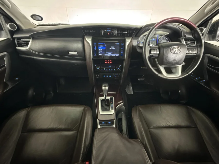 Used 2016 Toyota Fortuner 2.8GD-6 4x4 auto - WeBuyCars Silverlakes Used 2016 Toyota Fortuner 2.8GD-6 4x4 auto - WeBuyCars Silverlakes