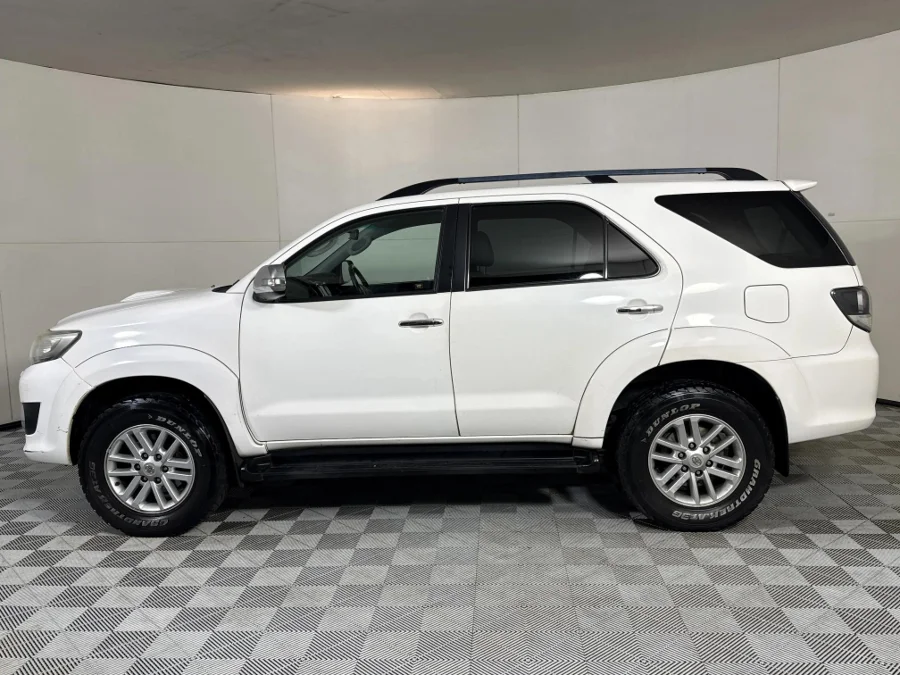 Used 2015 Toyota Fortuner 3.0D-4D Limited auto - WeBuyCars Midstream Used 2015 Toyota Fortuner 3.0D-4D Limited auto - WeBuyCars Midstream
