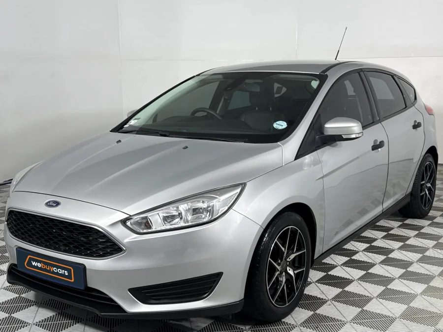 Used 2017 Ford Focus hatch 1.6TDCi Ambiente - WeBuyCars Silverlakes Used 2017 Ford Focus hatch 1.6TDCi Ambiente - WeBuyCars Silverlakes