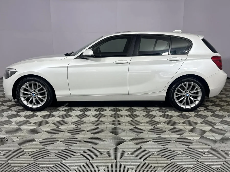 Used 2015 BMW 1 Series 118i 5-door auto - WeBuyCars Montana Used 2015 BMW 1 Series 118i 5-door auto - WeBuyCars Montana