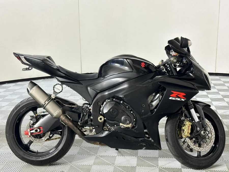 Used 2015 Suzuki GSX-R 1000 - WeBuyCars Midstream Used 2015 Suzuki GSX-R 1000 - WeBuyCars Midstream