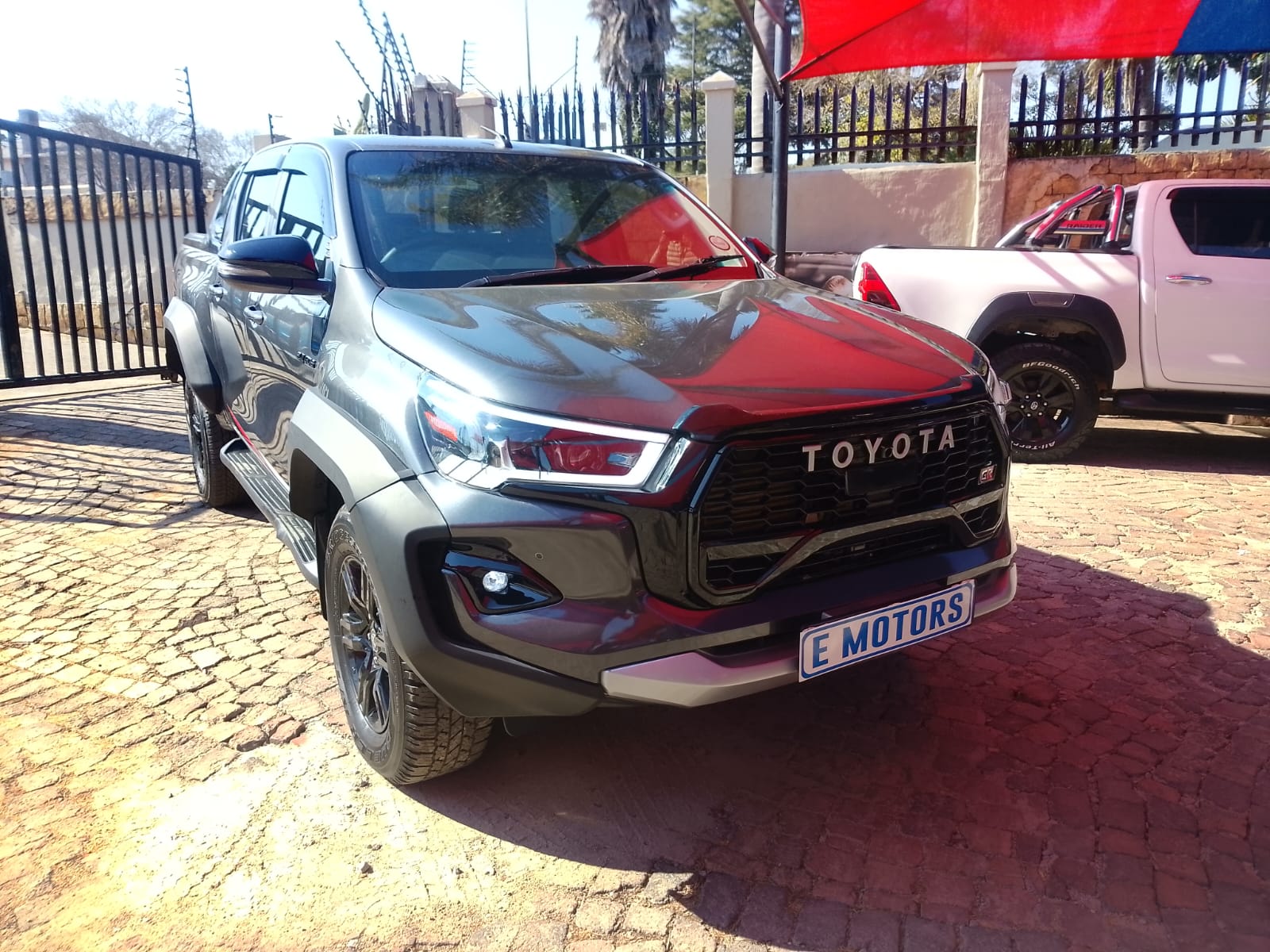 Used 2025 Toyota Hilux 2.4GD-6 double cab Raider auto
