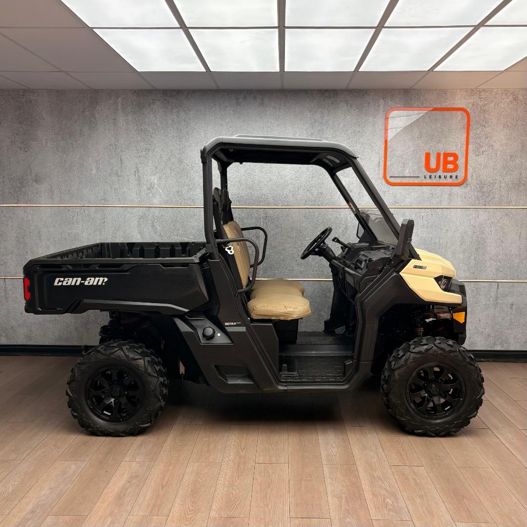 Used 2023 Can-Am TRAXTER DPS HD9