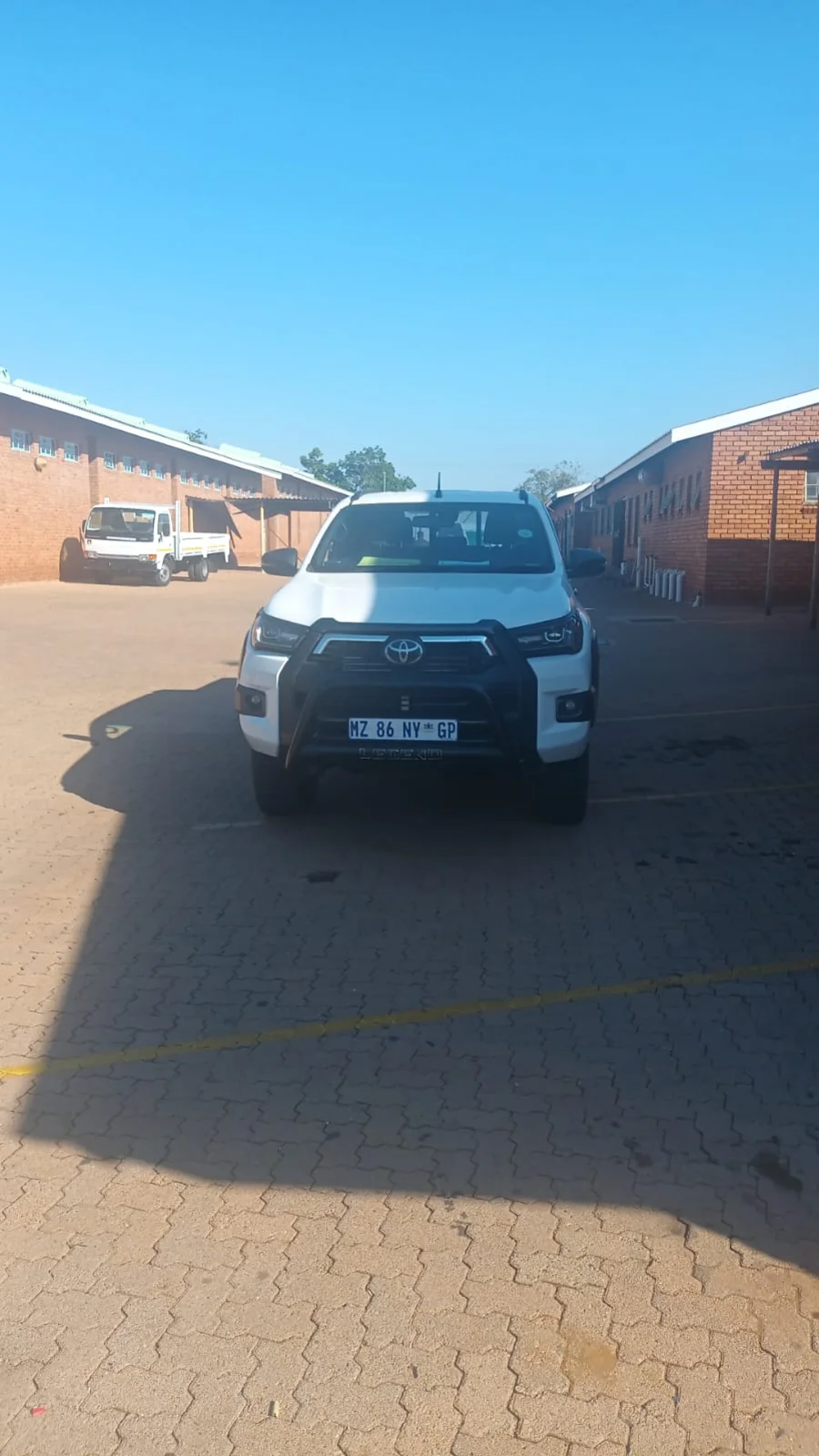 Used 2021 Toyota Hilux 2.8GD-6 double cab Raider Dakar auto - Khensani Imports And Exports Used 2021 Toyota Hilux 2.8GD-6 double cab Raider Dakar auto - Khensani Imports And Exports