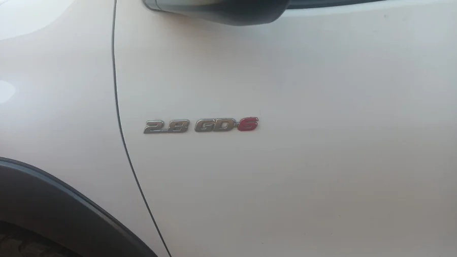 Used 2021 Toyota Hilux 2.8GD-6 double cab Raider Dakar auto - Khensani Imports And Exports Used 2021 Toyota Hilux 2.8GD-6 double cab Raider Dakar auto - Khensani Imports And Exports