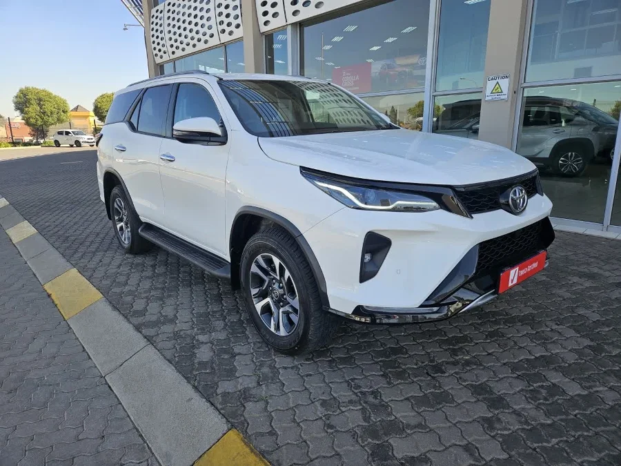 Used 2025 Toyota Fortuner 2.4GD-6 4x4 - CFAO Mobility Toyota Carnival Used 2025 Toyota Fortuner 2.4GD-6 4x4 - CFAO Mobility Toyota Carnival