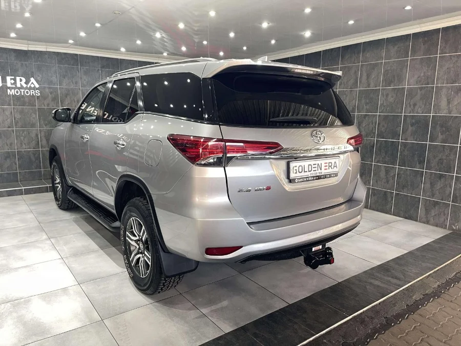 Used 2019 Toyota Fortuner 2.4GD-6 auto - Golden Era Motors Johan Heyns Dr Used 2019 Toyota Fortuner 2.4GD-6 auto - Golden Era Motors Johan Heyns Dr