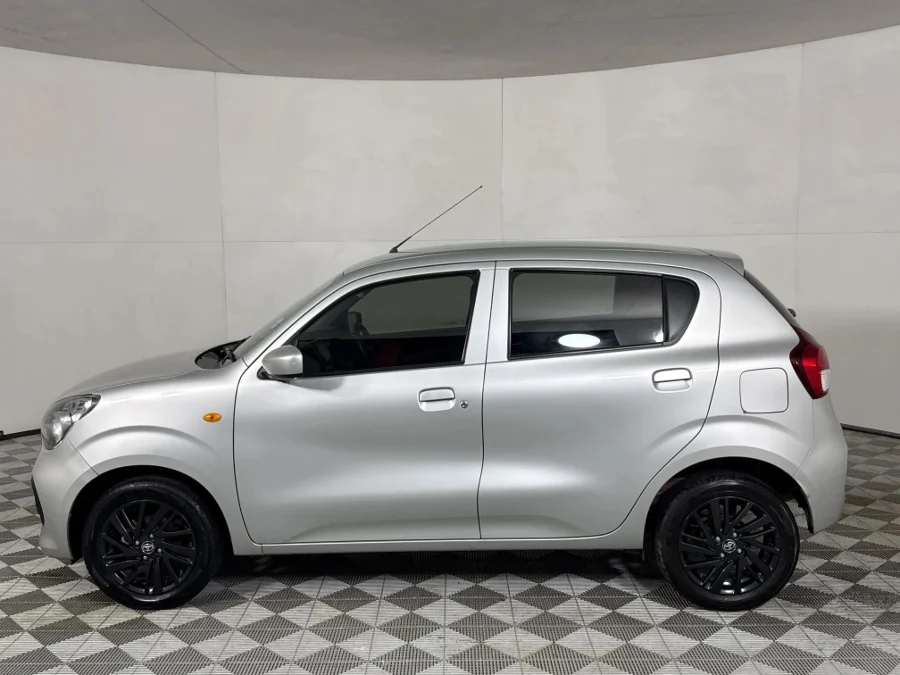 Used 2023 Toyota Vitz 1.0 XR manual - WeBuyCars JHB South Used 2023 Toyota Vitz 1.0 XR manual - WeBuyCars JHB South