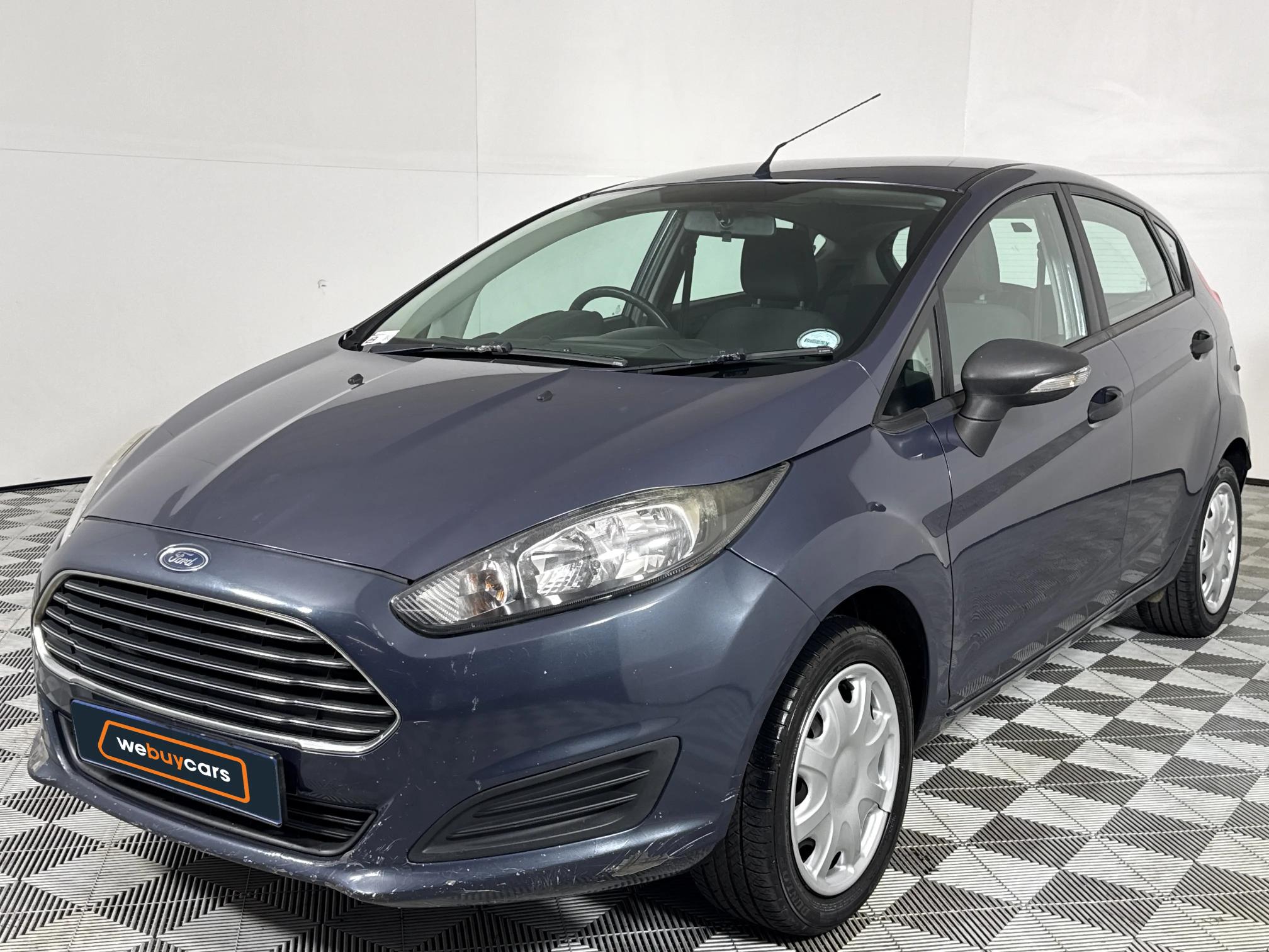 Used 2015 Ford Fiesta 5-door 1.4 Ambiente