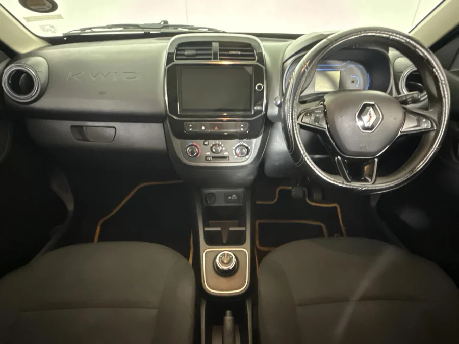 Used 2023 Renault Kwid 1.0 Zen auto - WeBuyCars Midstream