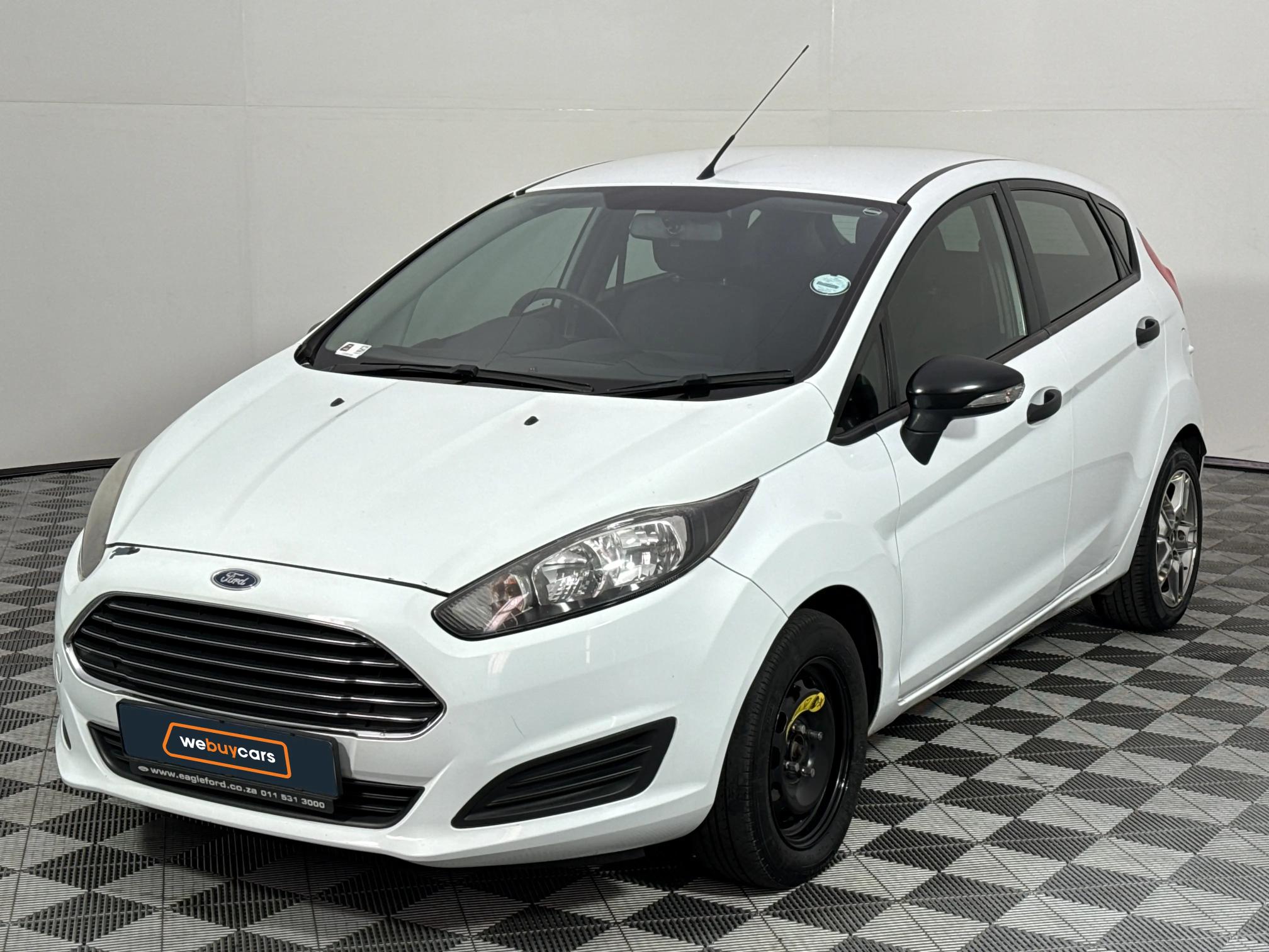 Used 2015 Ford Fiesta 5-door 1.0T Ambiente auto