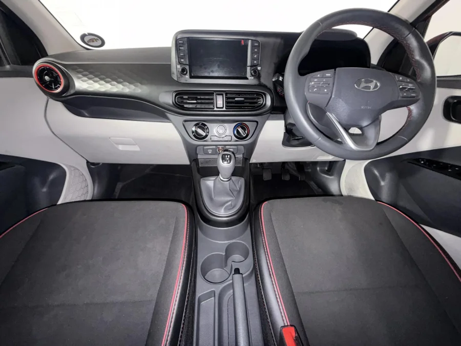 Used 2024 Hyundai Grand i10 1.2 Executive sedan manual - WeBuyCars Durban Used 2024 Hyundai Grand i10 1.2 Executive sedan manual - WeBuyCars Durban