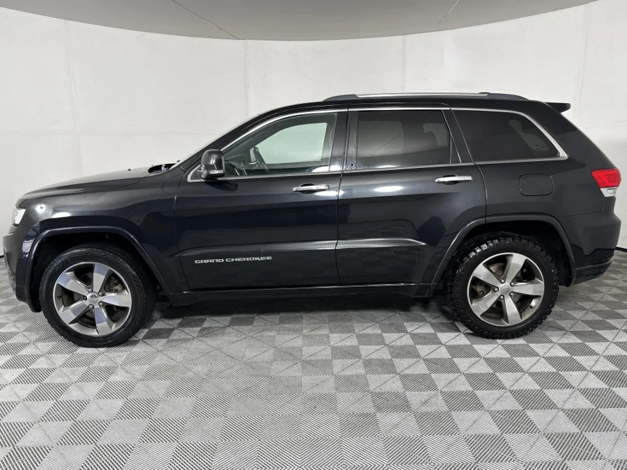 Used 2015 Jeep Grand Cherokee 3.6L Overland - WeBuyCars The Dome