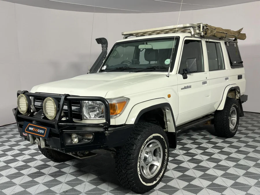 Used 2010 Toyota Land Cruiser 76 4.2D station wagon - WeBuyCars The Dome Used 2010 Toyota Land Cruiser 76 4.2D station wagon - WeBuyCars The Dome