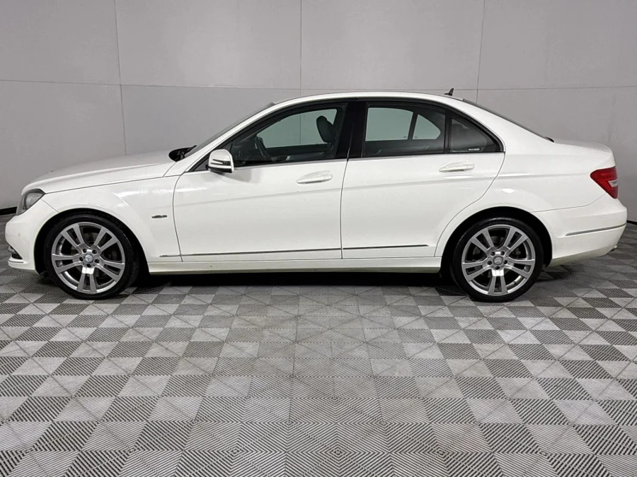 Used 2011 Mercedes-Benz C-Class C350 Avantgarde - WeBuycars East London Used 2011 Mercedes-Benz C-Class C350 Avantgarde - WeBuycars East London