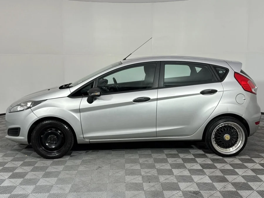 Used 2017 Ford Fiesta 5-door 1.0T Ambiente auto - WeBuyCars Germiston Used 2017 Ford Fiesta 5-door 1.0T Ambiente auto - WeBuyCars Germiston