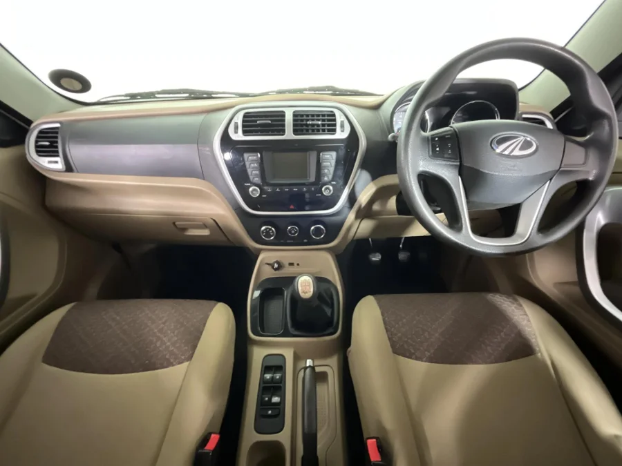 Used 2017 Mahindra TUV300 1.5CRDe T8 - WeBuyCars The Dome