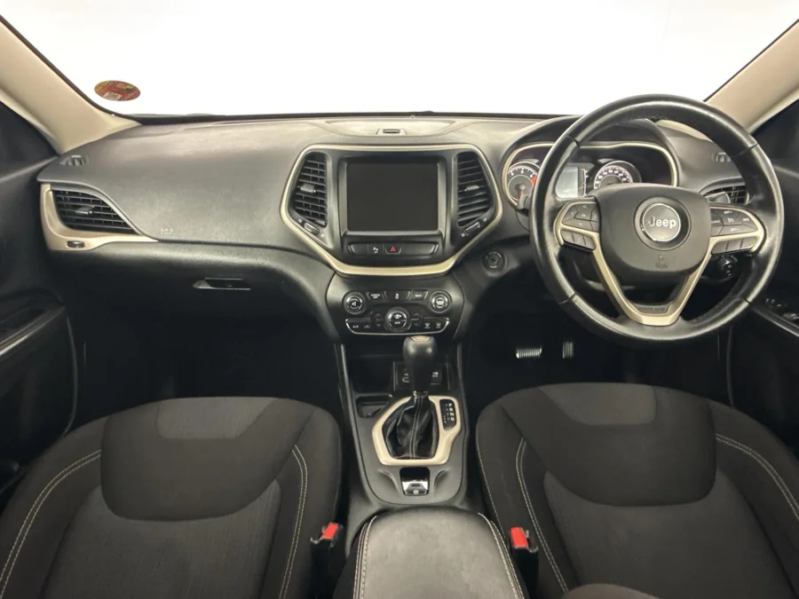 Used 2018 Jeep Cherokee 2.4L Longitude - WeBuyCars George