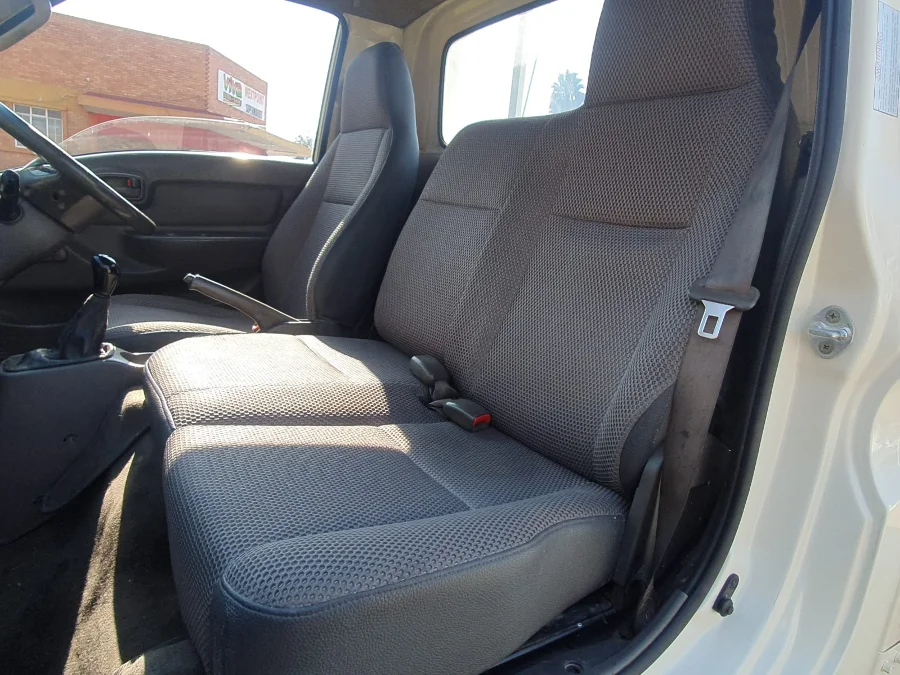 Used 2019 Hyundai H-100 Bakkie 2.6D deck - Queen of Cars