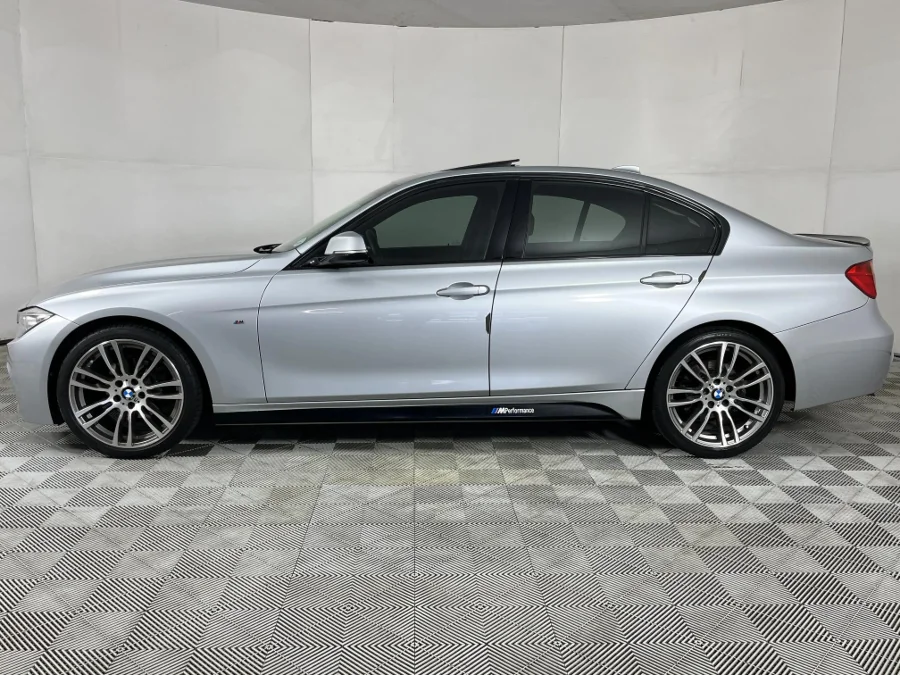 Used 2015 BMW 3 Series 320i M Sport sports-auto - WeBuyCars The Dome Used 2015 BMW 3 Series 320i M Sport sports-auto - WeBuyCars The Dome
