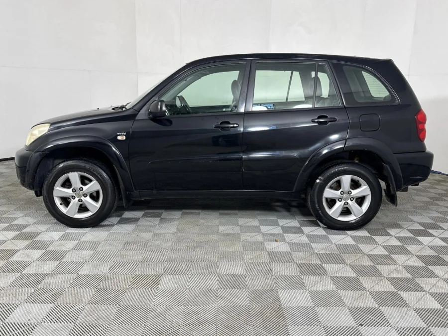Used 2005 Toyota RAV4 180 5-door - WeBuyCars George Used 2005 Toyota RAV4 180 5-door - WeBuyCars George