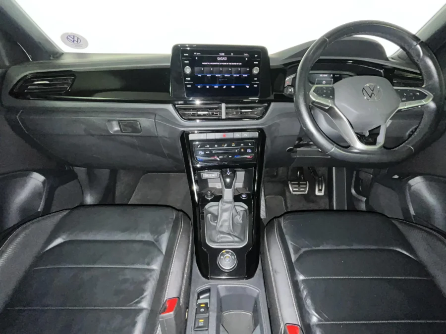 Used 2024 Volkswagen T-Roc 2.0TSI 4Motion R-Line - WeBuyCars Montana