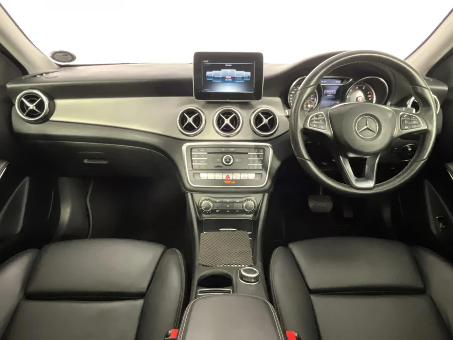 Used 2017 Mercedes-Benz GLA 200 auto - WeBuyCars Gqeberha Used 2017 Mercedes-Benz GLA 200 auto - WeBuyCars Gqeberha