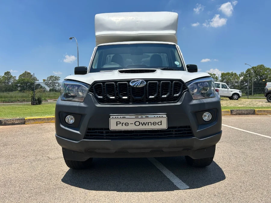 Used 2026 Mahindra Pik Up 2.2CRDe single cab dropside S4 - IC Auto Benoni Used 2026 Mahindra Pik Up 2.2CRDe single cab dropside S4 - IC Auto Benoni