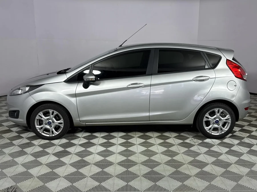 Used 2016 Ford Fiesta 5-door 1.0T Trend - WeBuyCars Durban Used 2016 Ford Fiesta 5-door 1.0T Trend - WeBuyCars Durban