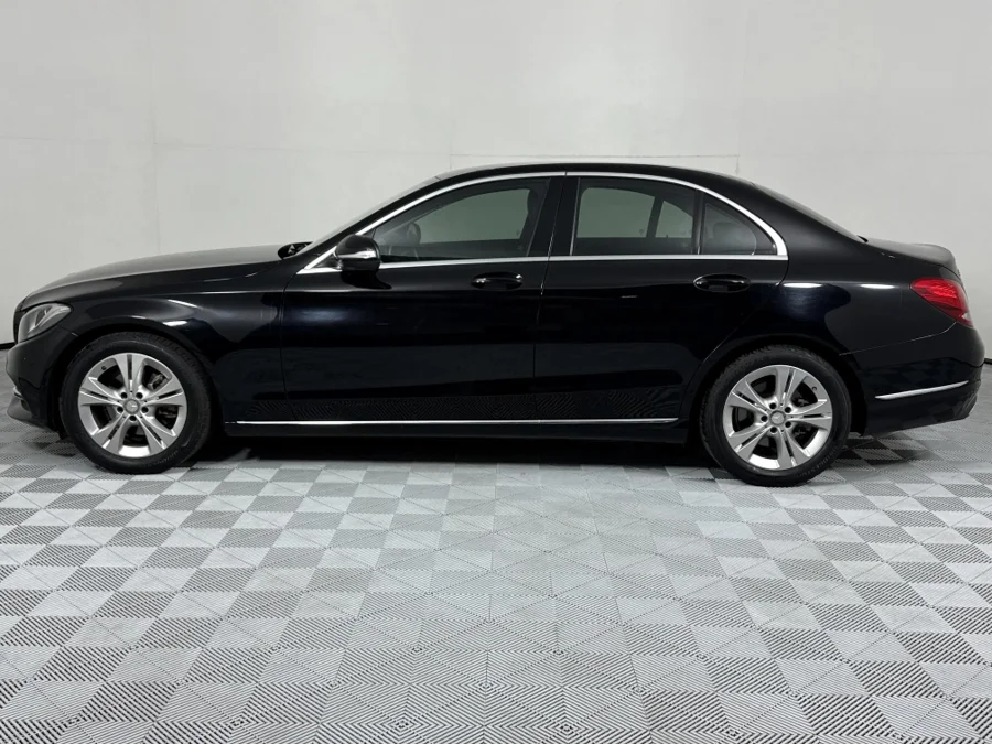 Used 2014 Mercedes-Benz C-Class C200 auto - WeBuyCars Vereeniging Used 2014 Mercedes-Benz C-Class C200 auto - WeBuyCars Vereeniging