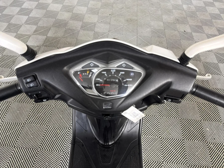 Used 2021 Honda CHA 125 (elite) - WeBuyCars Midstream Used 2021 Honda CHA 125 (elite) - WeBuyCars Midstream