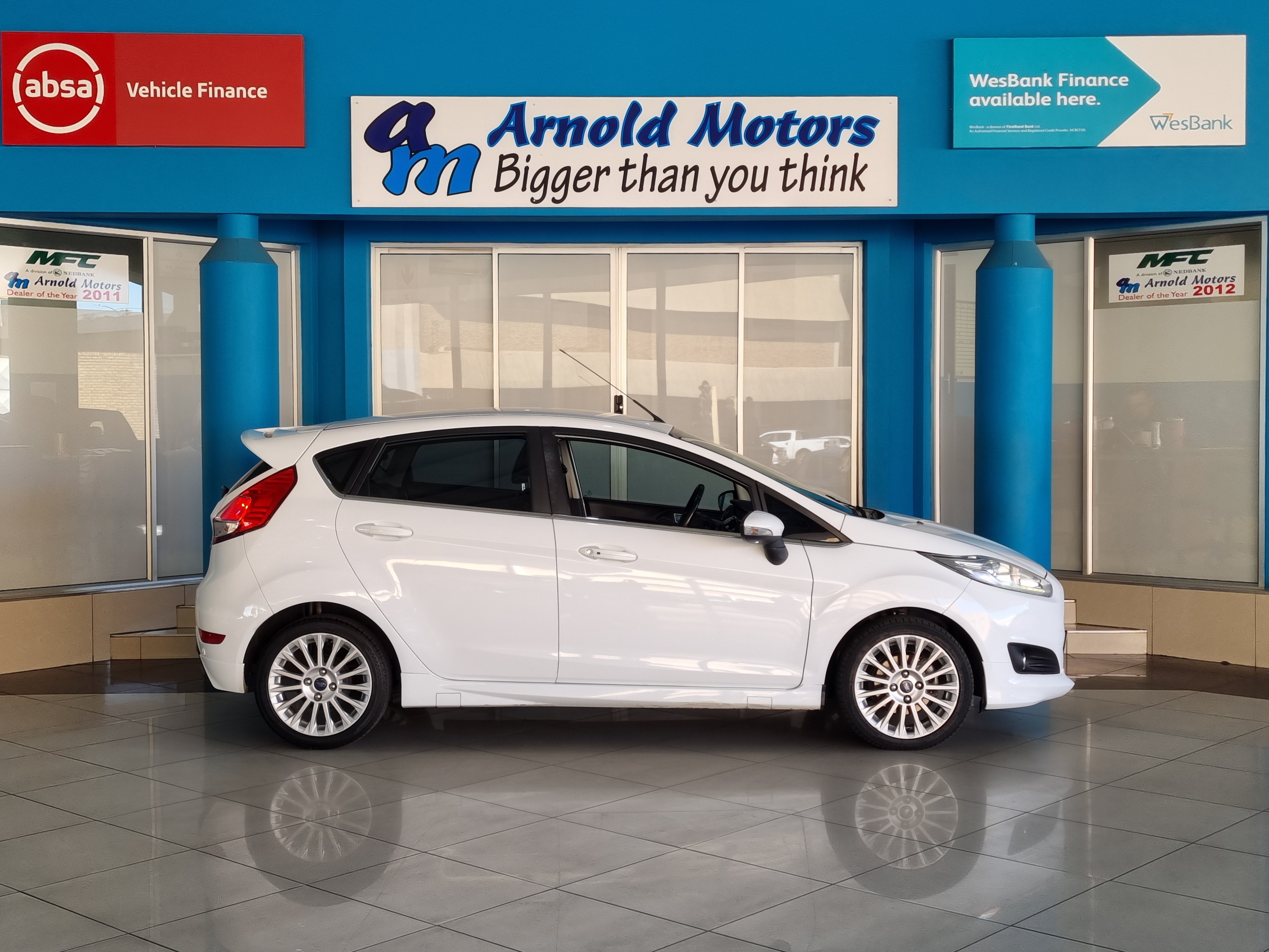 Used 2017 Ford Fiesta 5-door 1.0T Titanium auto